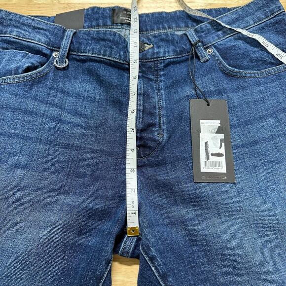 Neuw Iggy NWT Skinny Men's Jeans Polar Blue Size 38 x 32 Tapered Back Patch - Picture 9 of 10